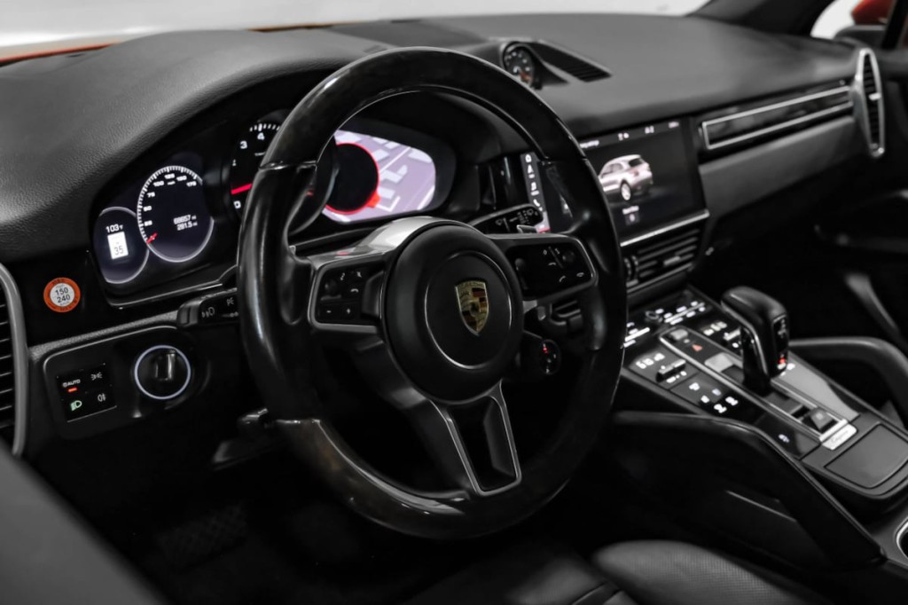 2021 Porsche Cayenne Image 19