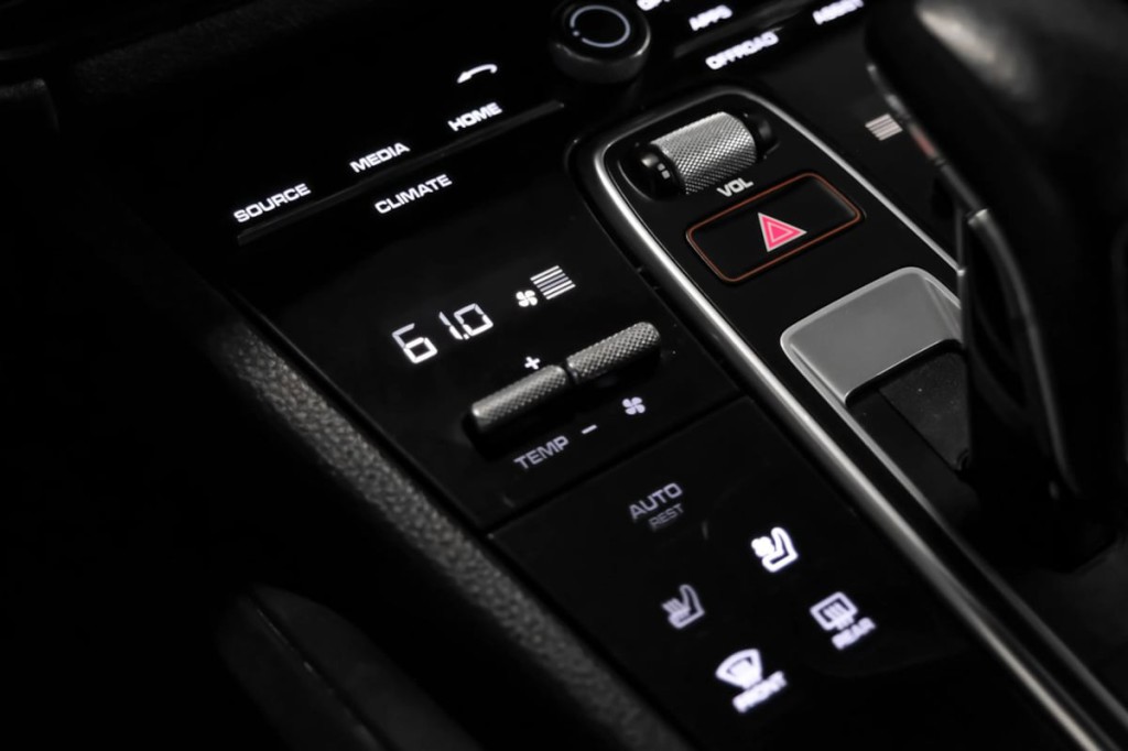 2021 Porsche Cayenne Image 27