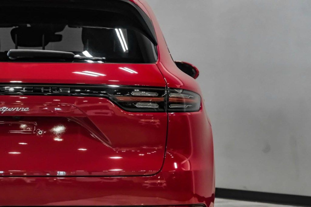 2021 Porsche Cayenne Image 47