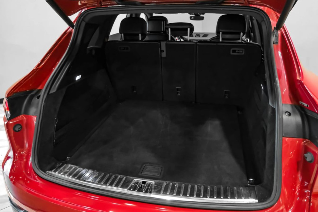 2021 Porsche Cayenne Image 51