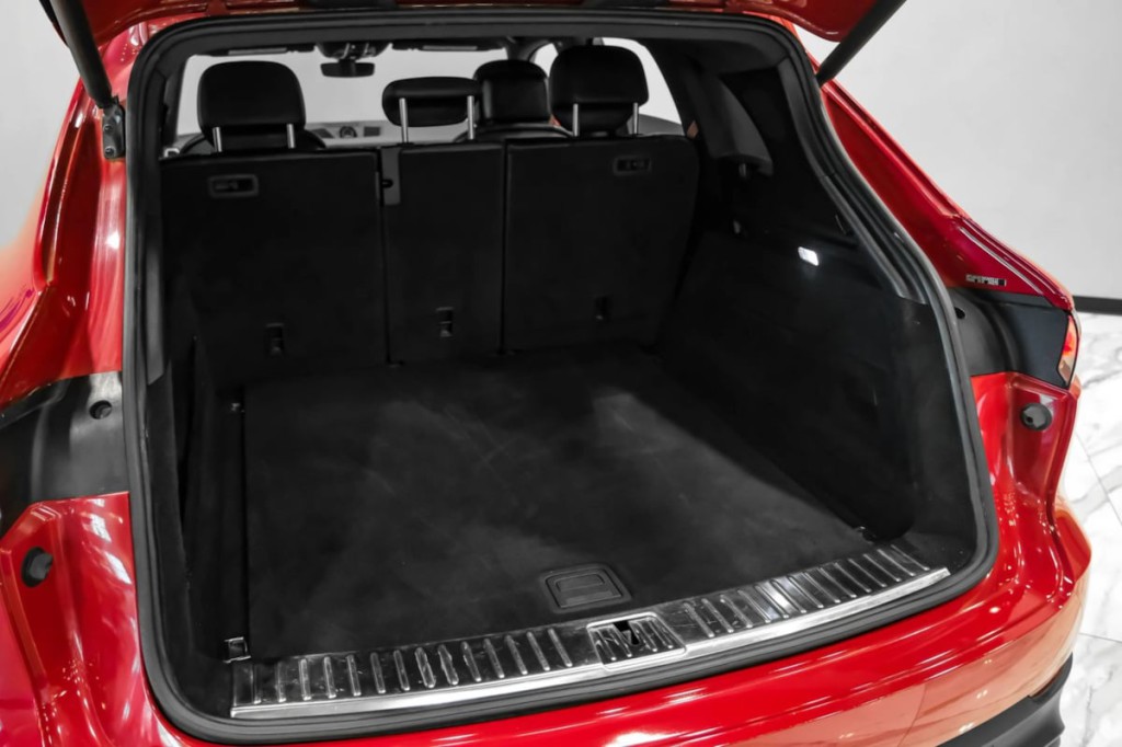 2021 Porsche Cayenne Image 52