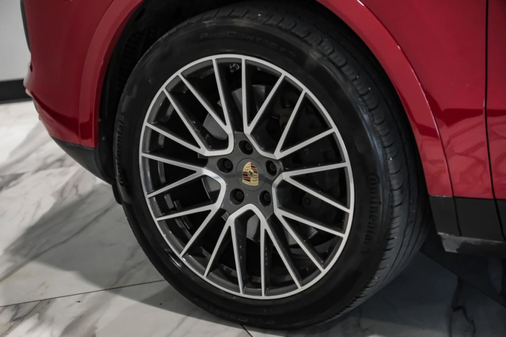 2021 Porsche Cayenne Image 56