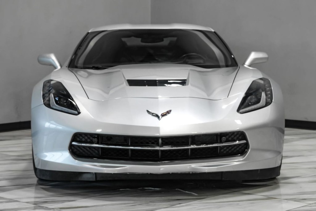 2017 Chevrolet Corvette Image 8