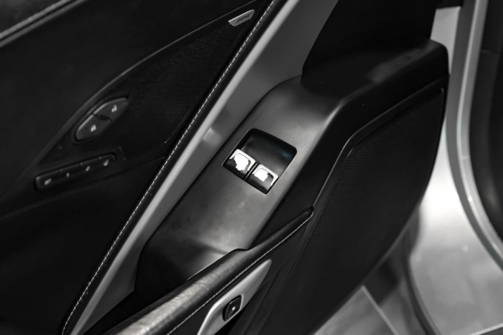 2017 Chevrolet Corvette Image 36