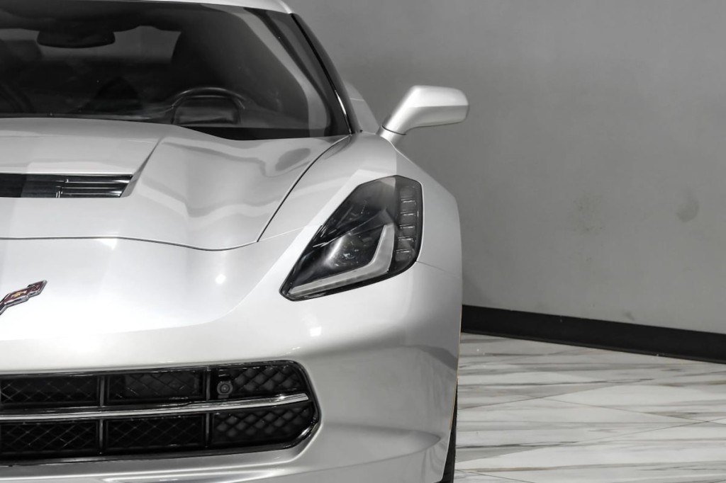 2017 Chevrolet Corvette Image 38