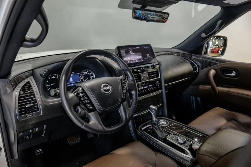 2023 Nissan Armada Image 4
