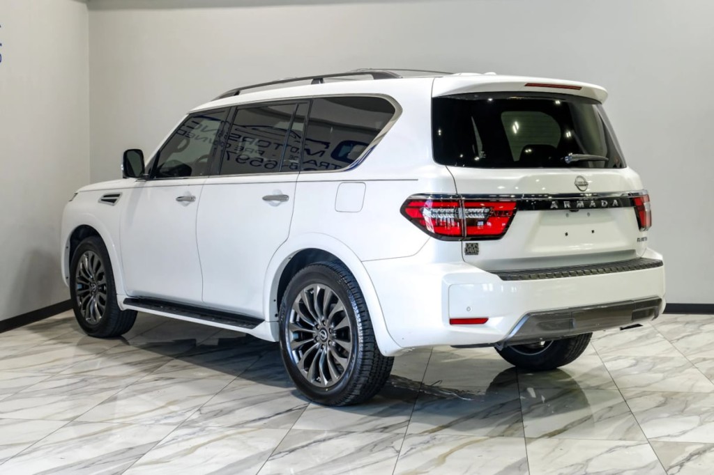 2023 Nissan Armada Image 12