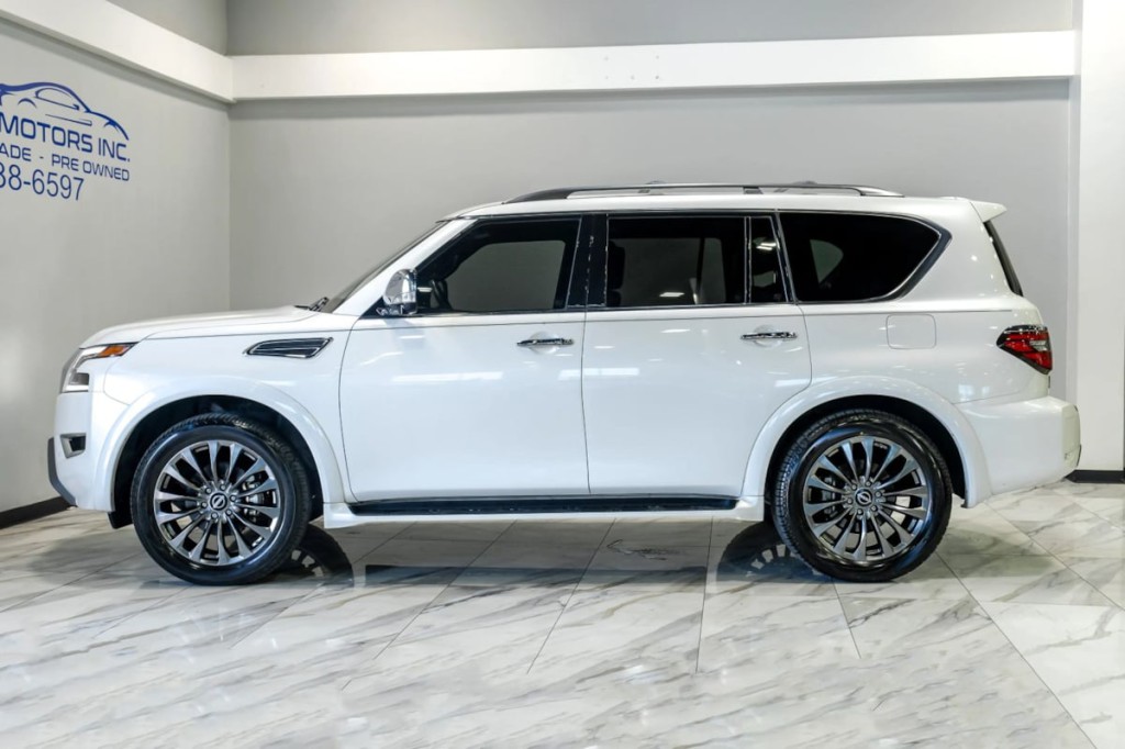 2023 Nissan Armada Image 13