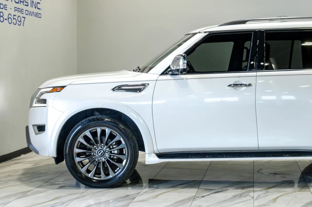 2023 Nissan Armada Image 14