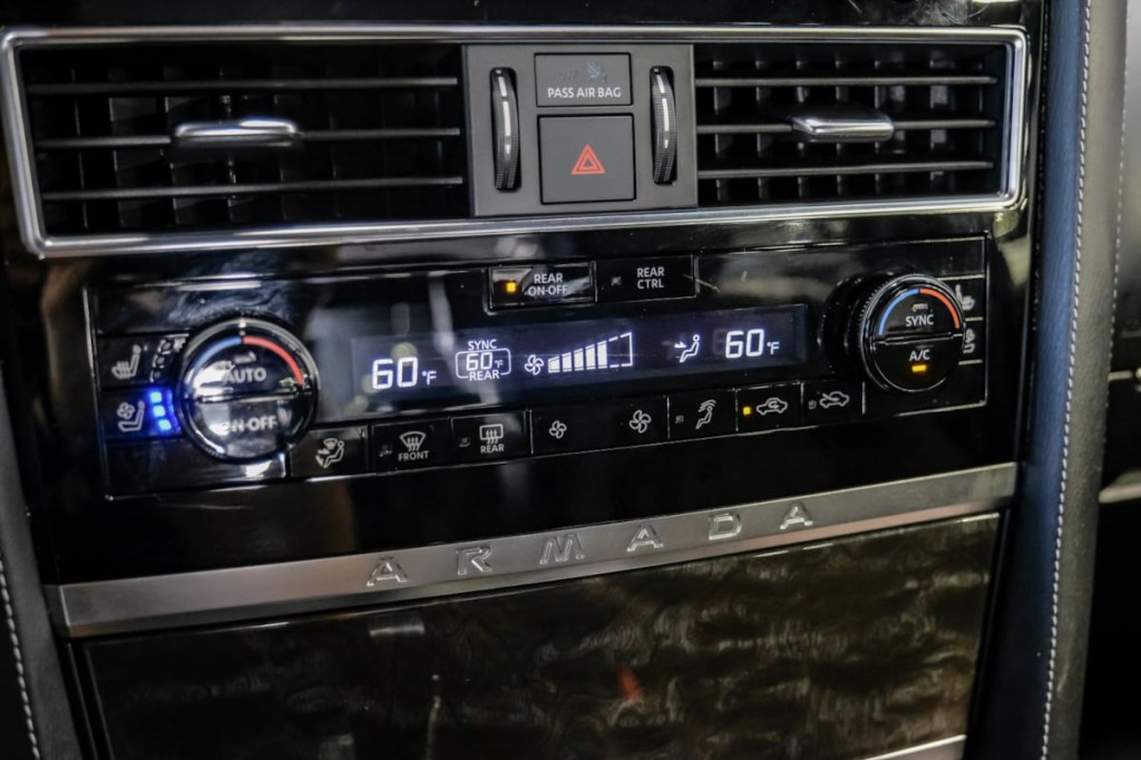 2023 Nissan Armada Image 33