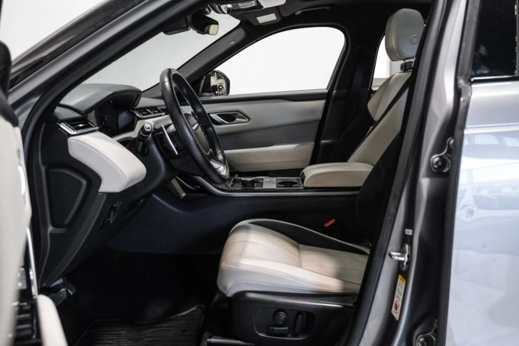 2020 Land Rover Range Rover Image 5