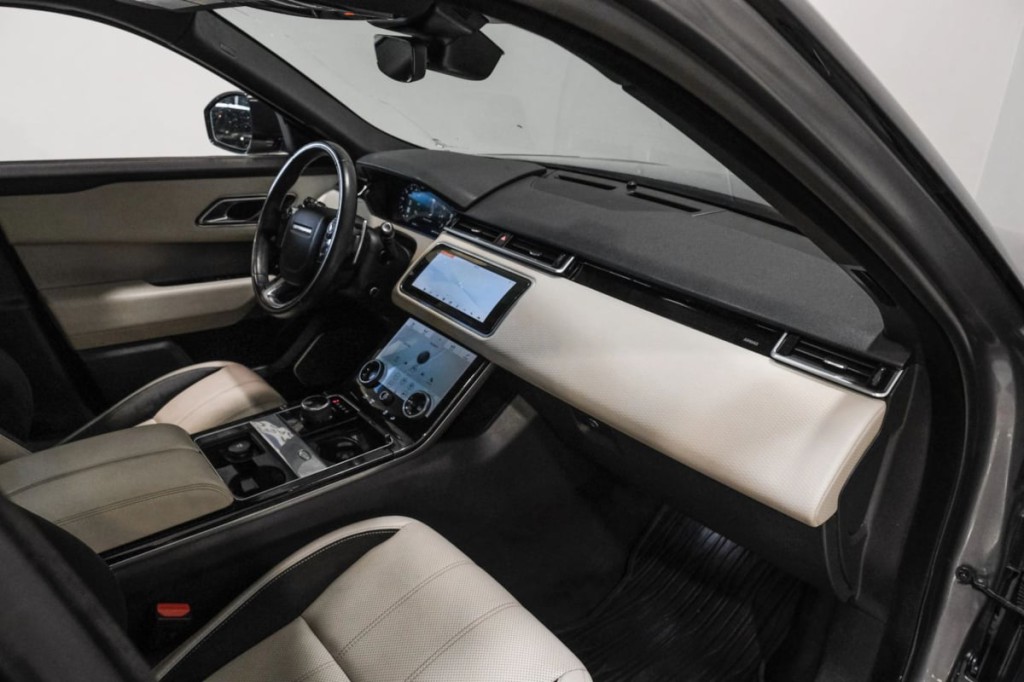 2020 Land Rover Range Rover Image 16