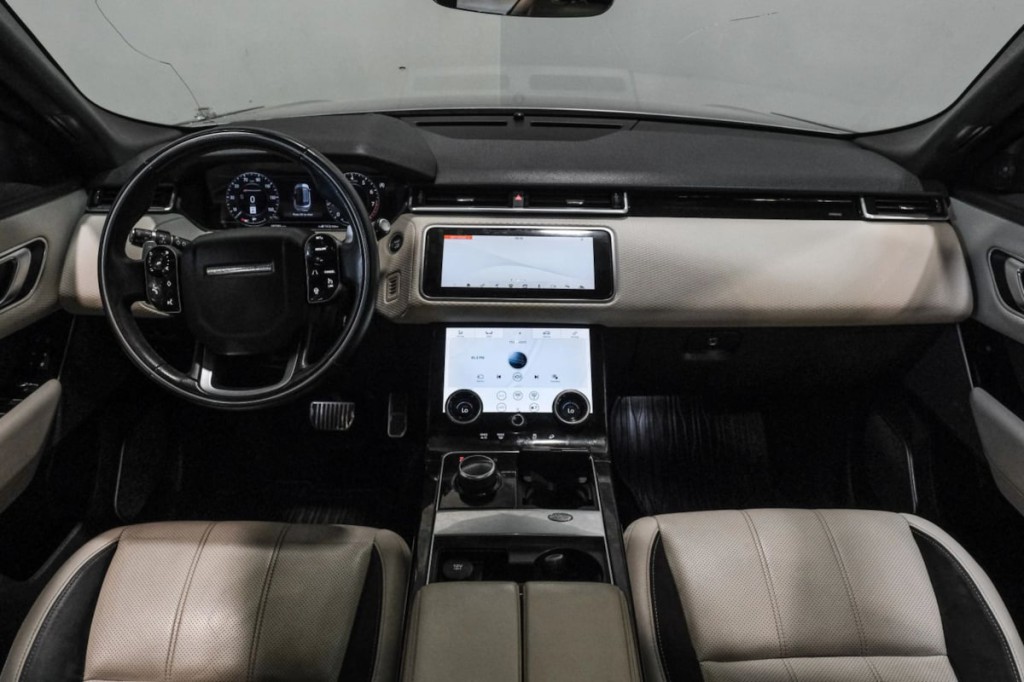 2020 Land Rover Range Rover Image 17
