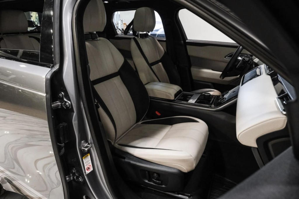 2020 Land Rover Range Rover Image 30