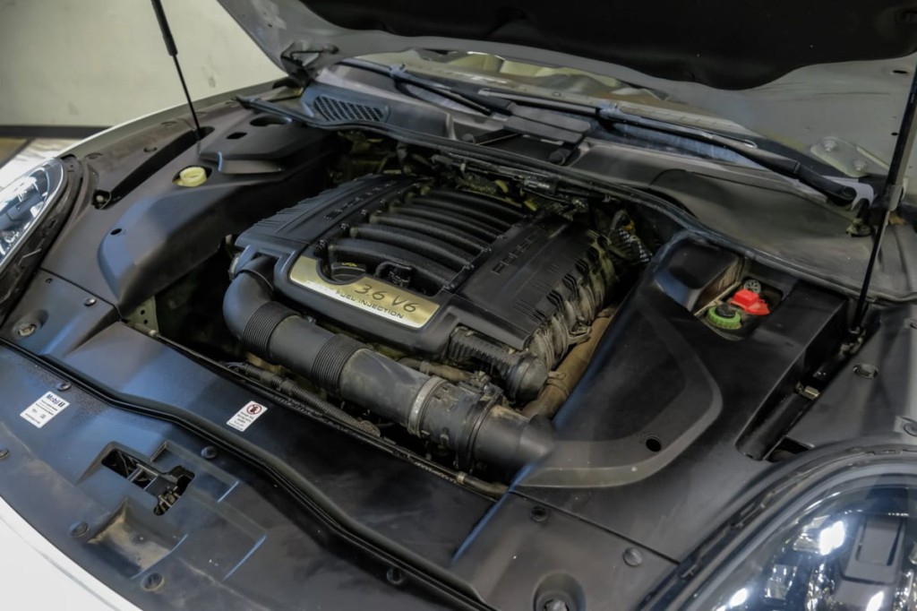 2017 Porsche Cayenne Image 75