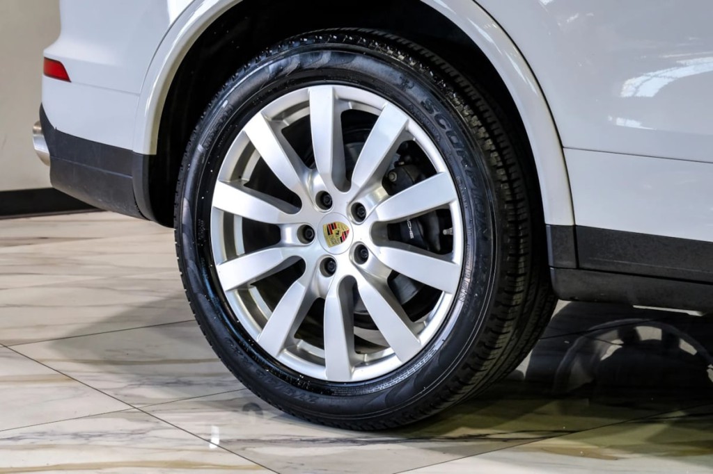 2017 Porsche Cayenne Image 81