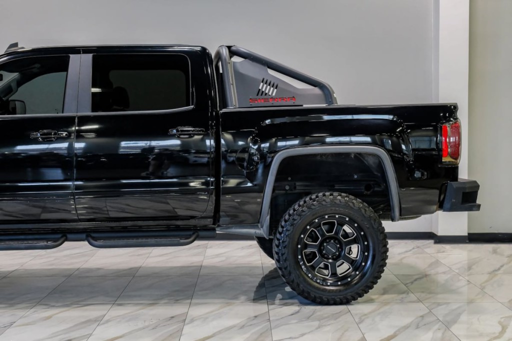 2017 GMC Sierra 1500 Image 18