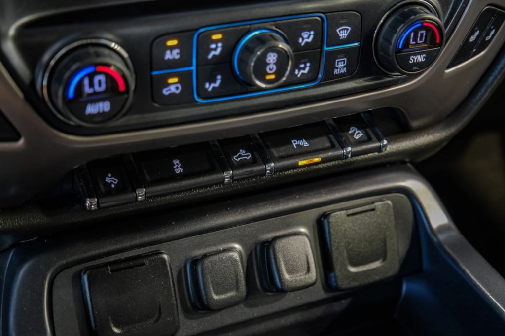 2017 GMC Sierra 1500 Image 35