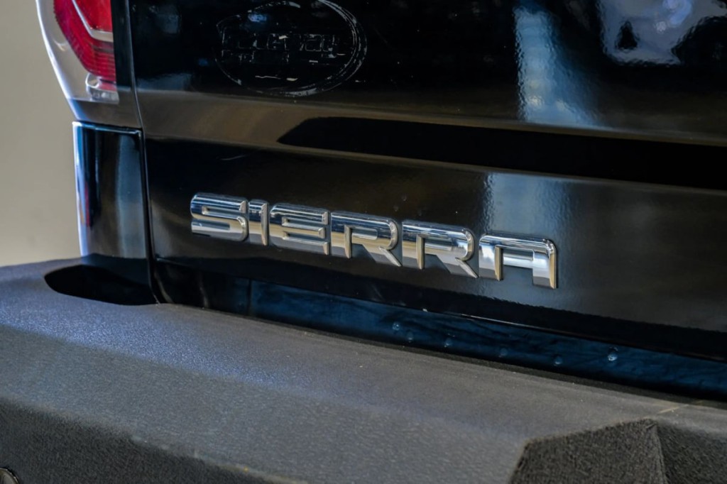2017 GMC Sierra 1500 Image 65