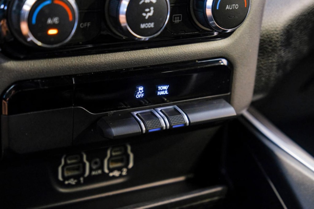 2022 RAM 1500 Image 35