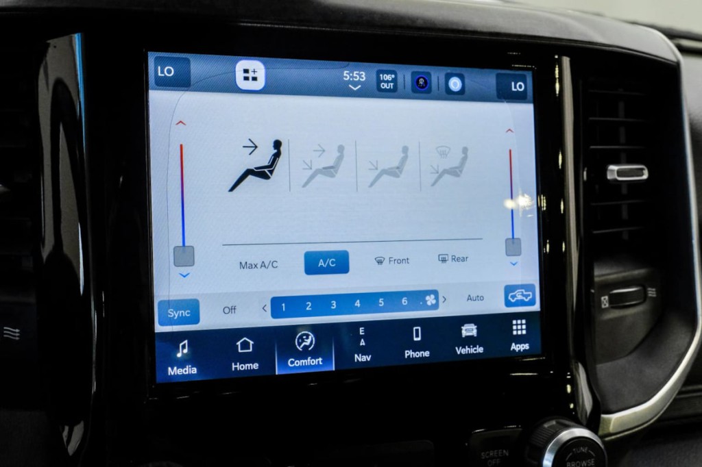 2022 RAM 1500 Image 41
