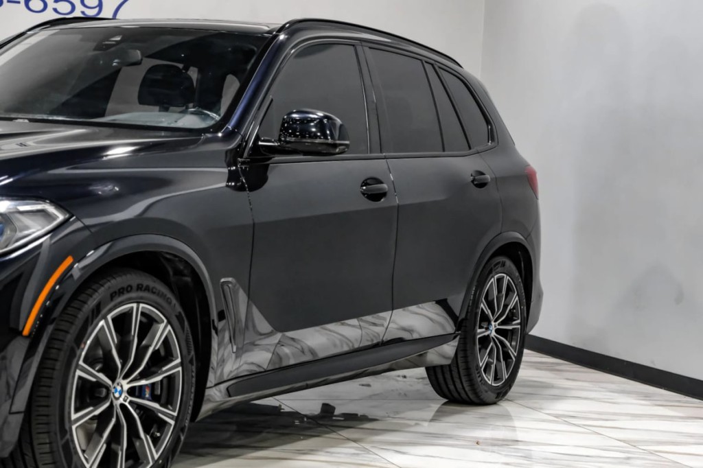 2020 BMW X5 Image 8
