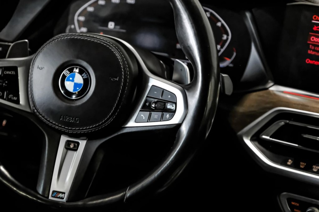 2020 BMW X5 Image 22