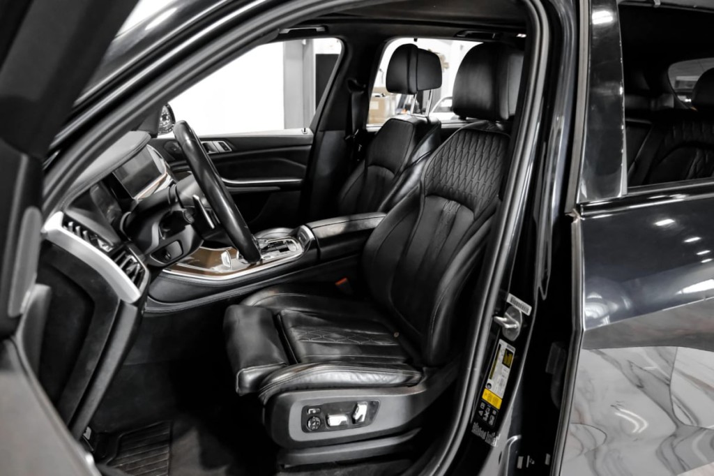 2020 BMW X5 Image 30