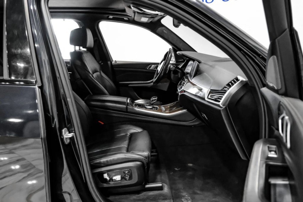 2020 BMW X5 Image 31