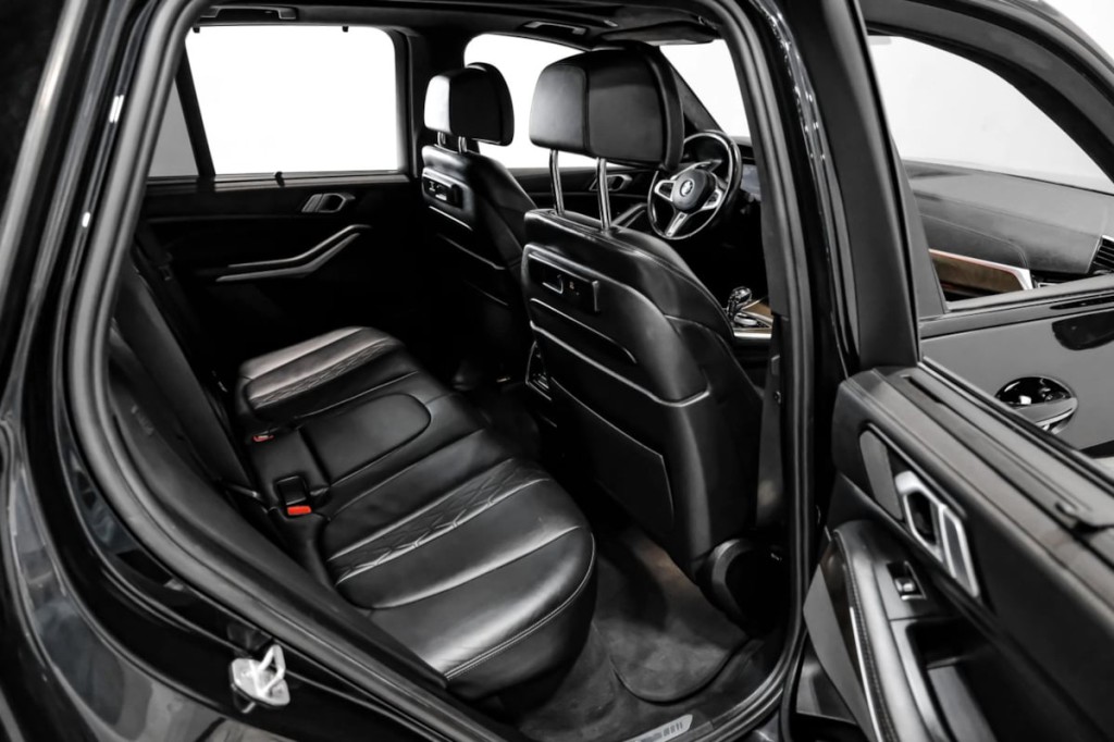 2020 BMW X5 Image 34