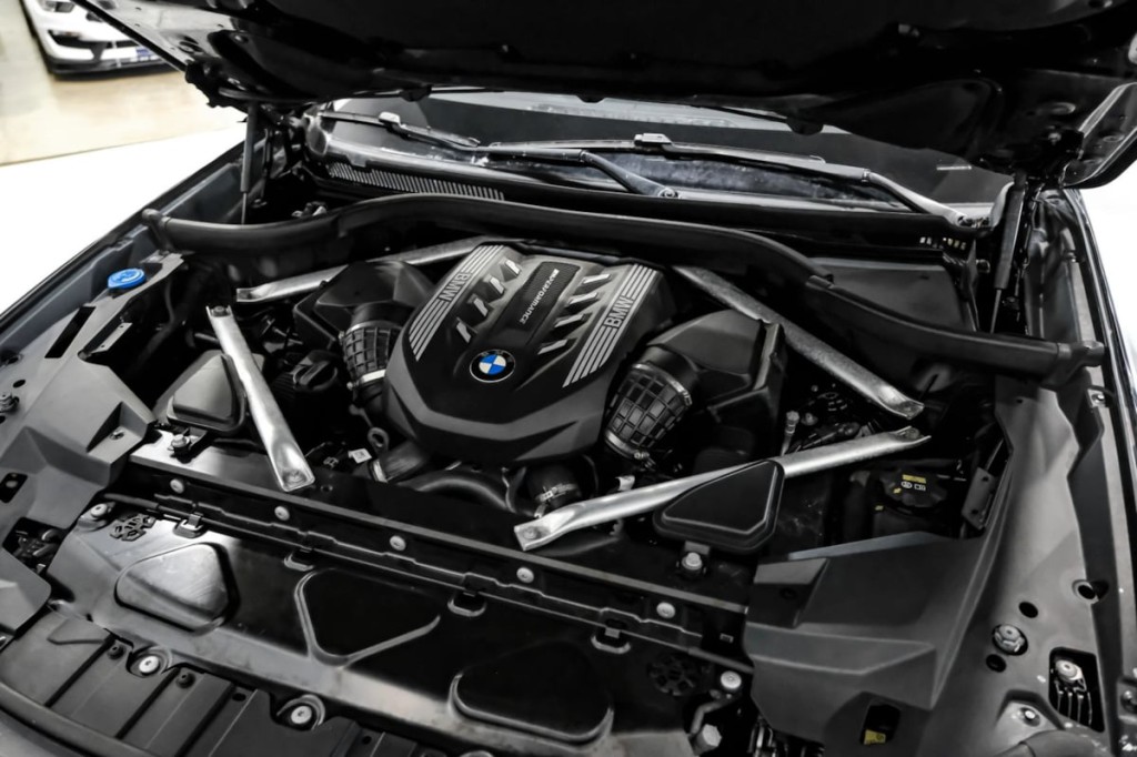 2020 BMW X5 Image 46