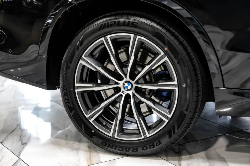 2020 BMW X5 Image 52