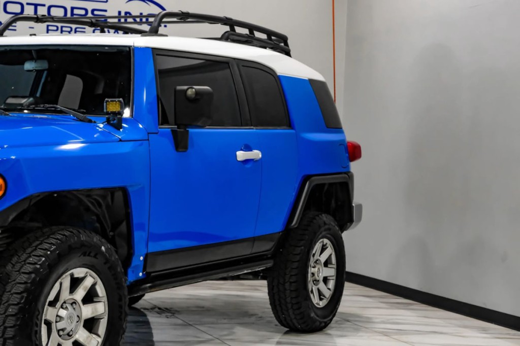 2007 Toyota FJ Cruiser Image 7