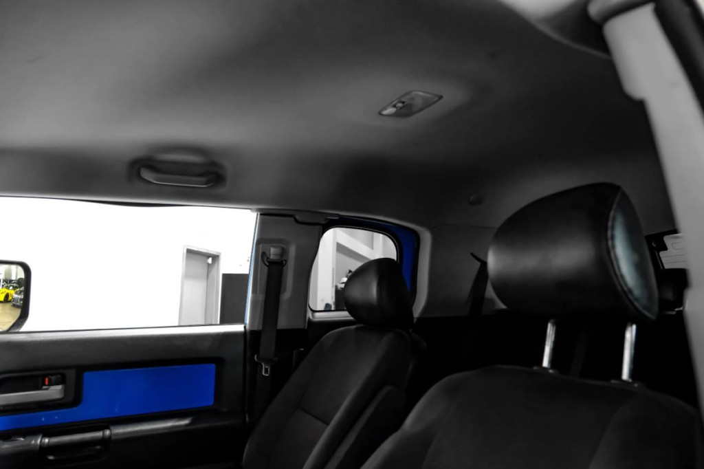 2007 Toyota FJ Cruiser Image 29
