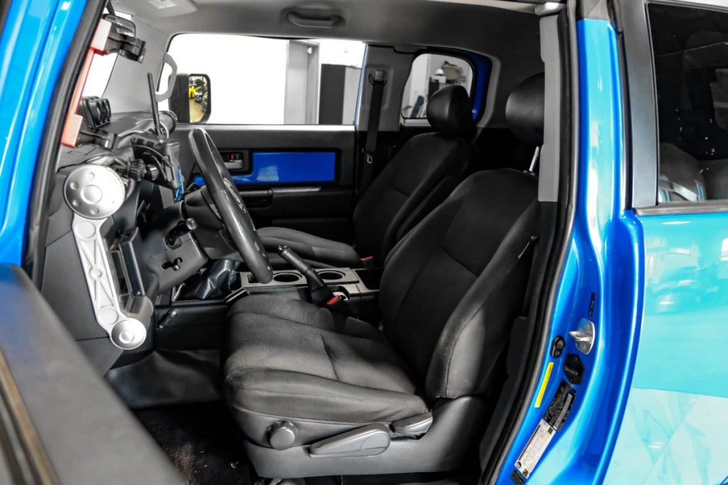 2007 Toyota FJ Cruiser Image 30