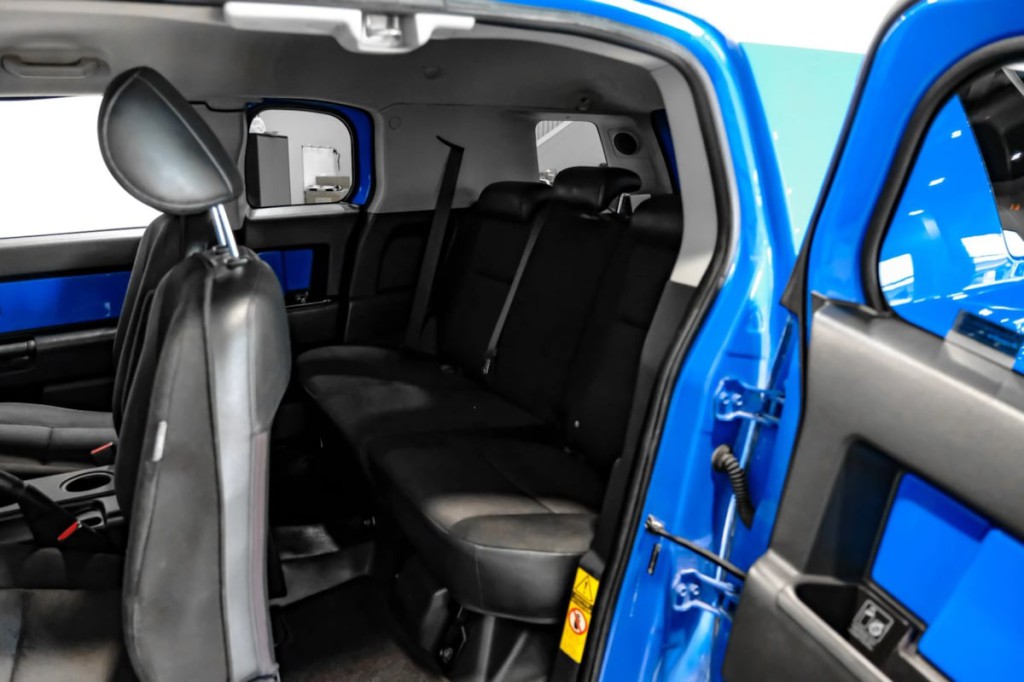 2007 Toyota FJ Cruiser Image 34