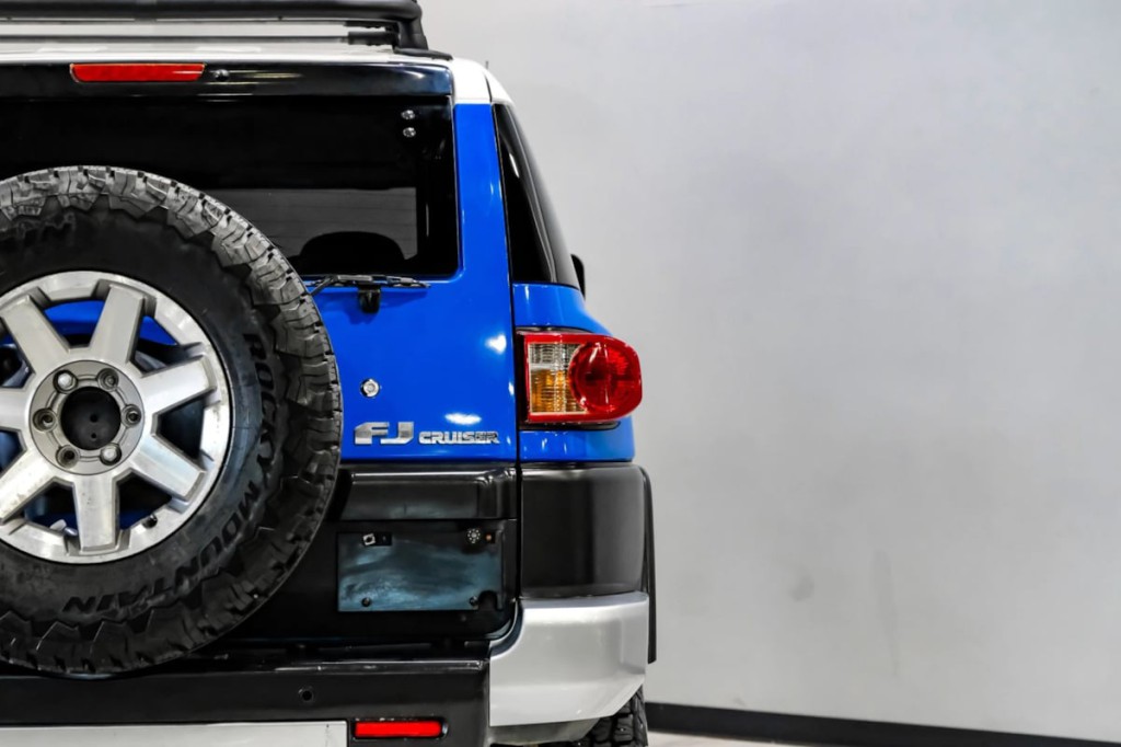 2007 Toyota FJ Cruiser Image 43