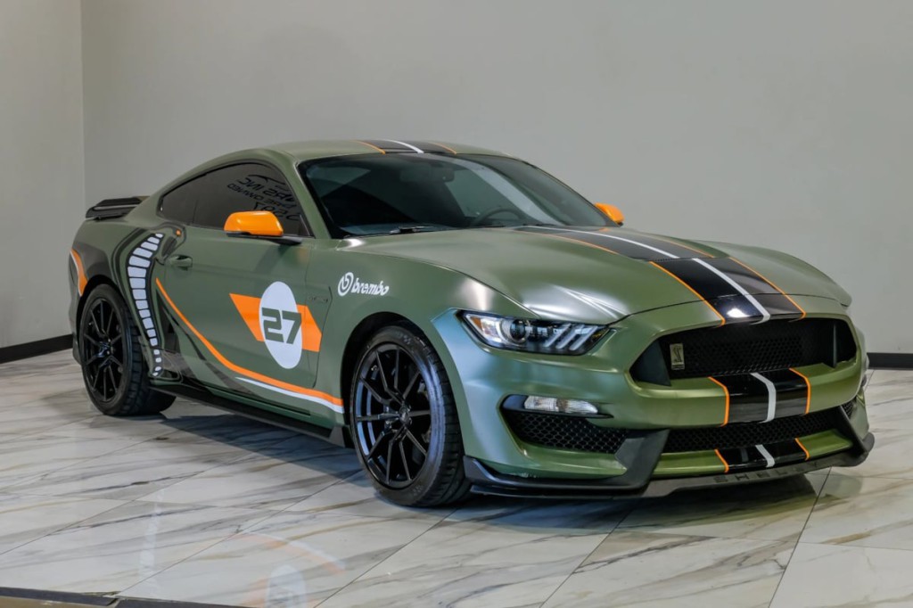 2017 Ford Mustang Image 9