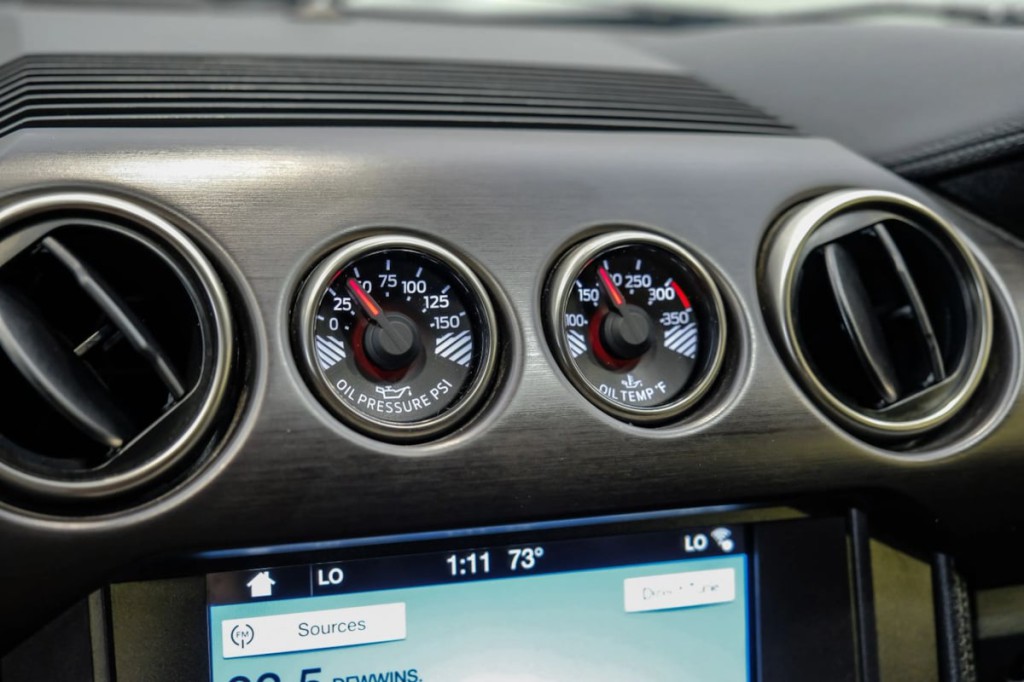 2017 Ford Mustang Image 36