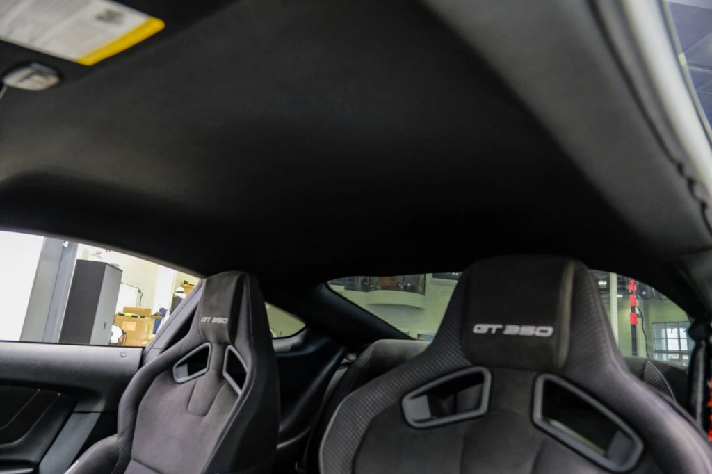 2017 Ford Mustang Image 43