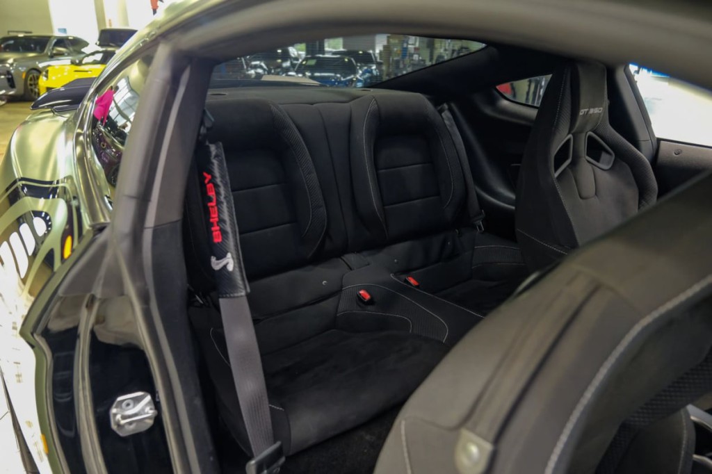 2017 Ford Mustang Image 51