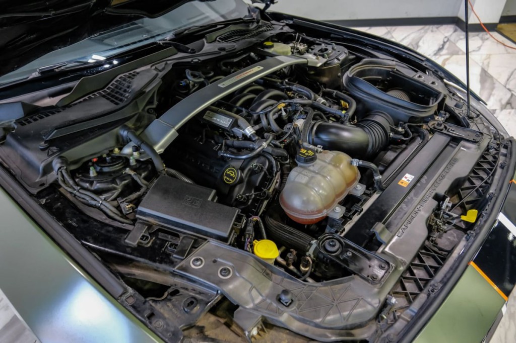 2017 Ford Mustang Image 74