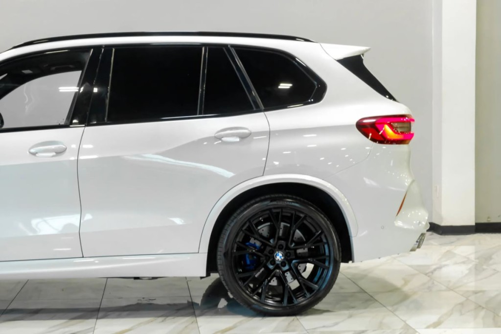 2021 BMW X5 Image 19