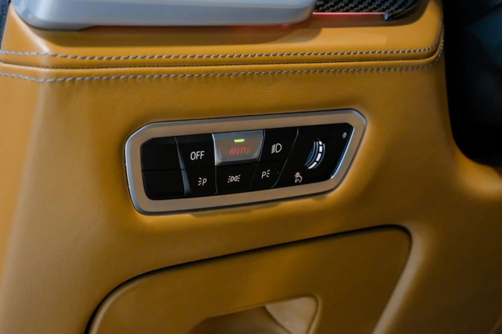 2021 BMW X5 Image 43