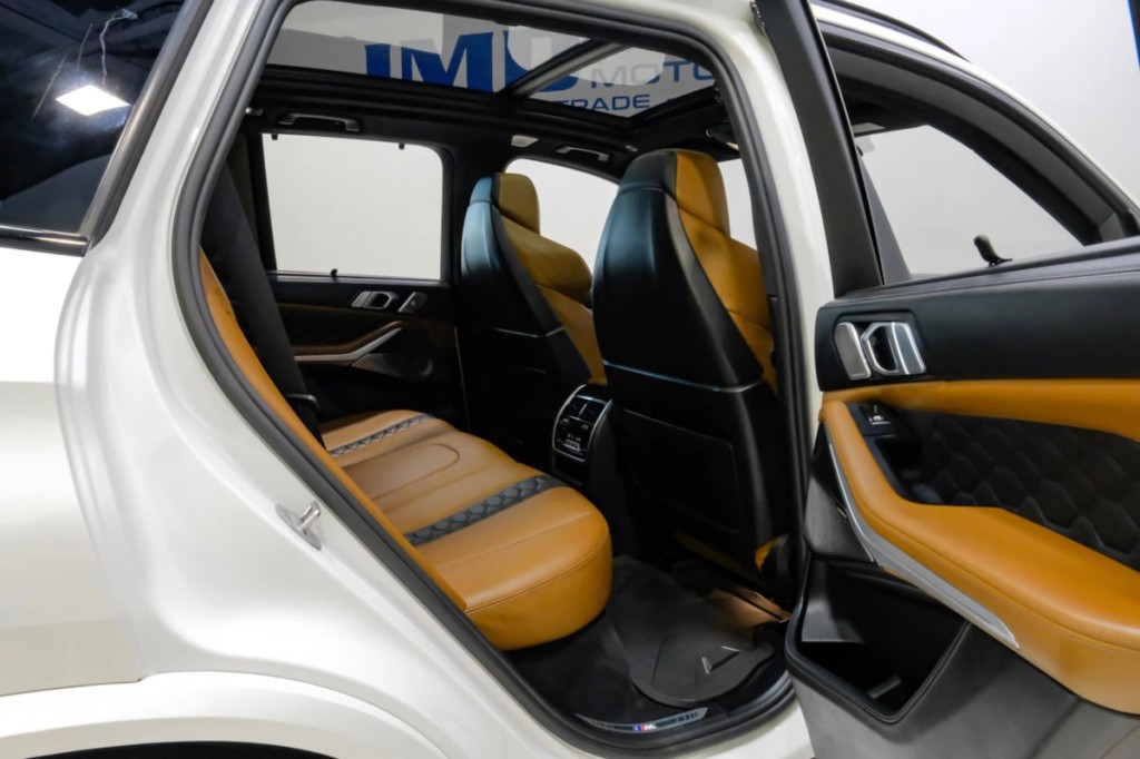 2021 BMW X5 Image 52