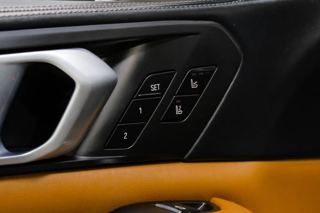 2021 BMW X5 Image 59