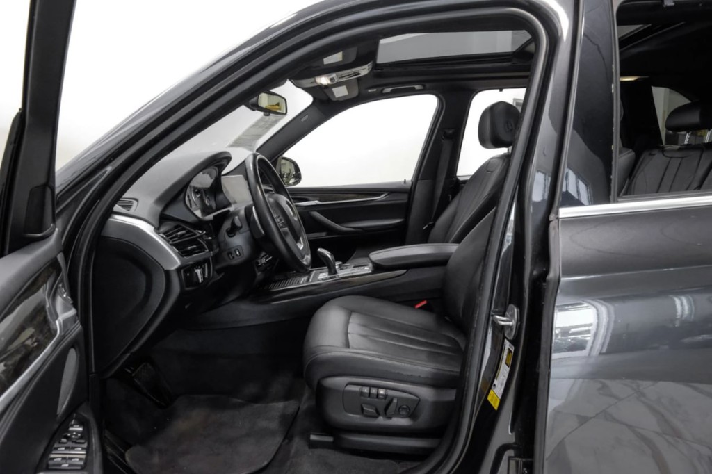 2018 BMW X5 Image 2