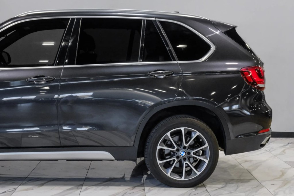 2018 BMW X5 Image 9
