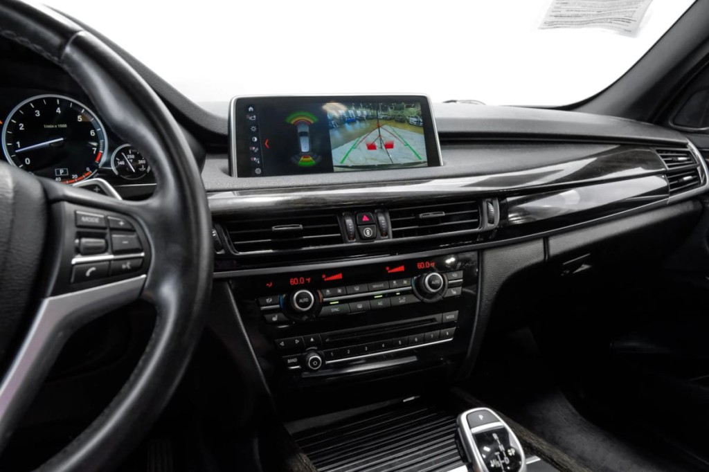 2018 BMW X5 Image 20