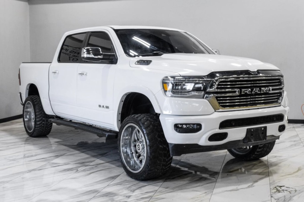 2022 RAM 1500 Image 9